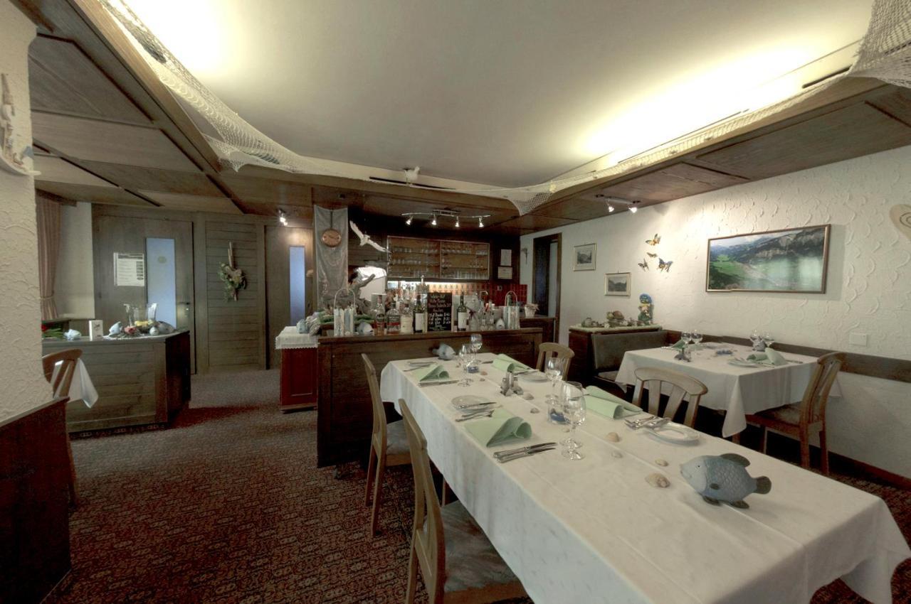 Gasthaus Post Muotathal Ngoại thất bức ảnh